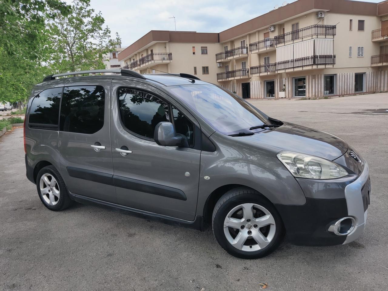 Peugeot Partner Tepee 1.6 HDi 115CV Outdoor