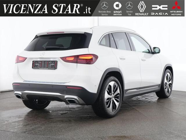 MERCEDES-BENZ GLA 180 d ADVANCED SPORT