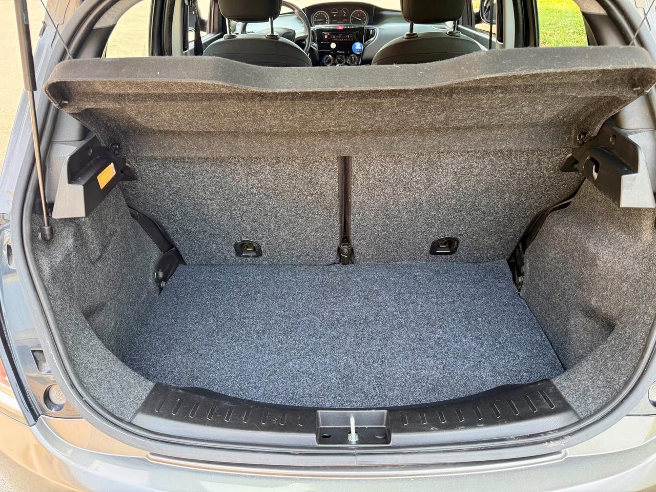 Lancia Ypsilon ecoChic 0.9 Metano 86cv UNICO PROPRIETARIO
