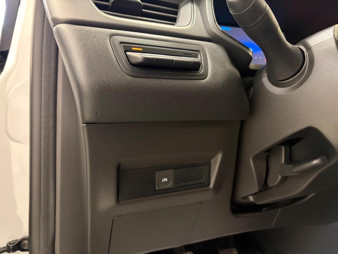 Renault Captur TCe 100 CV GPL Techno