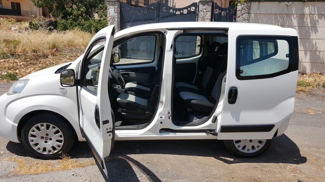 Fiat Qubo 1.3 MJT 75 CV Trekking