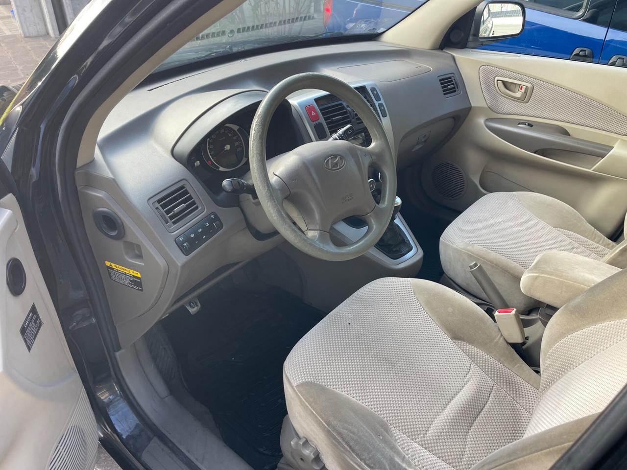 Hyundai Tucson 2.0 CRDi VGT 2WD Active