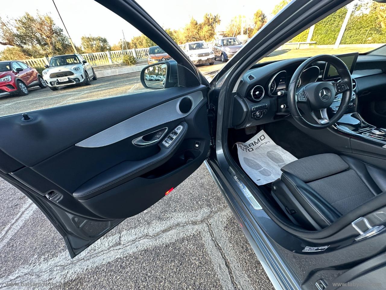 MERCEDES-BENZ C 220 d 4Matic Premium
