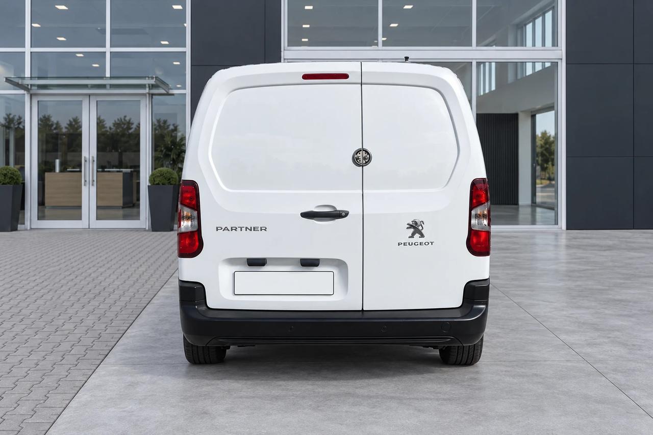 Peugeot Partner --- L2 BlueHDi 100CV Premium +IVA