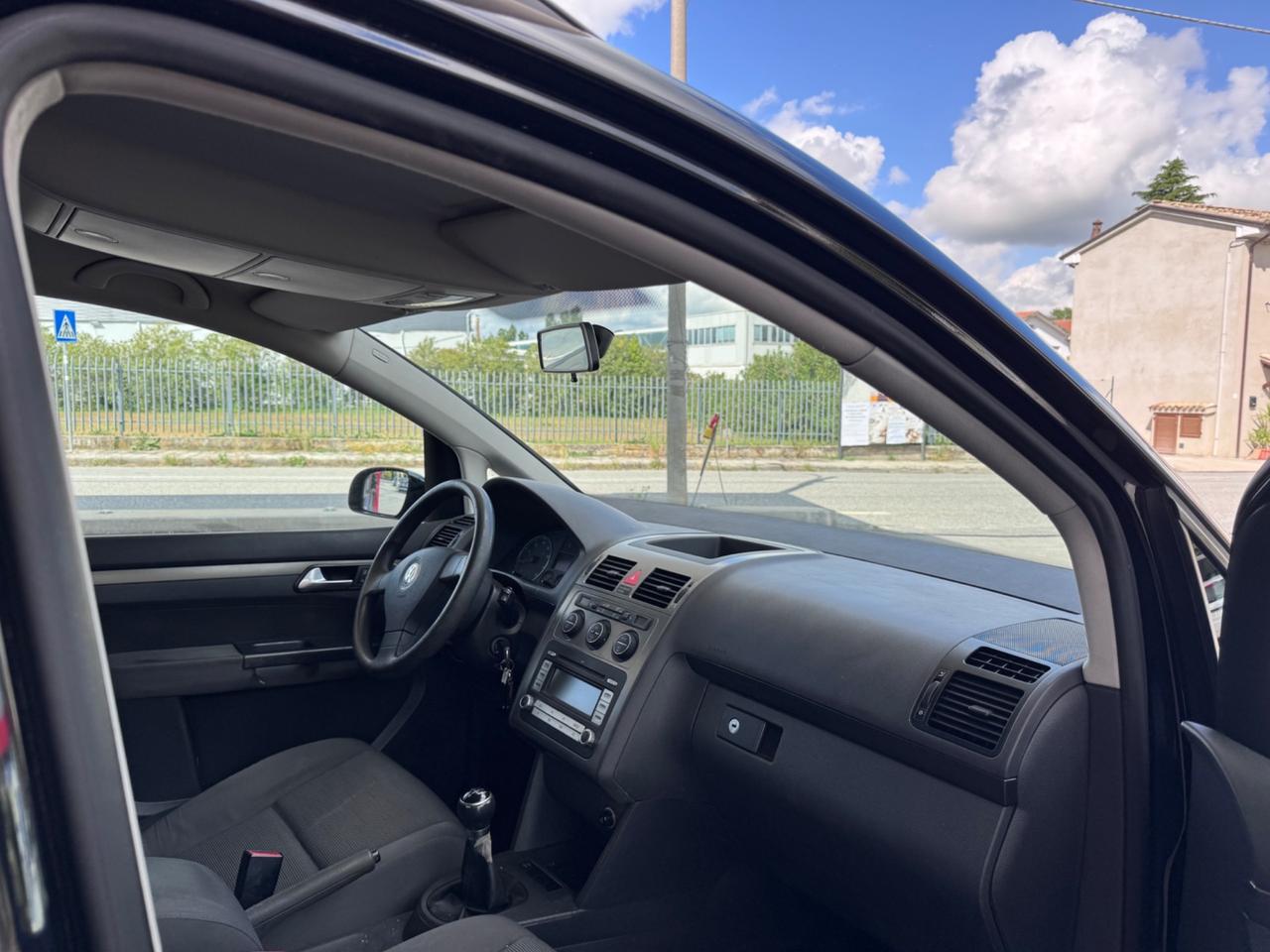 Volkswagen Touran 2.0 Conceptline Ecofuel