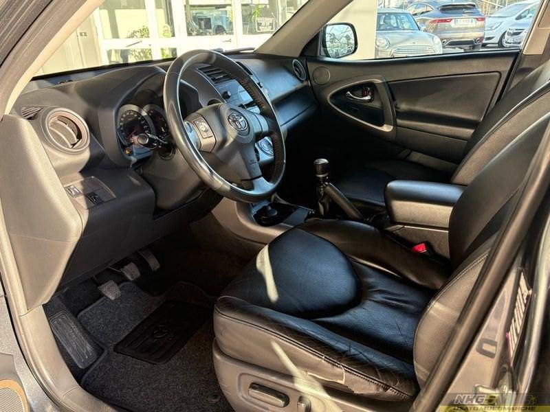 Toyota RAV4 RAV4 2.2 D-4D 177 CV Luxury