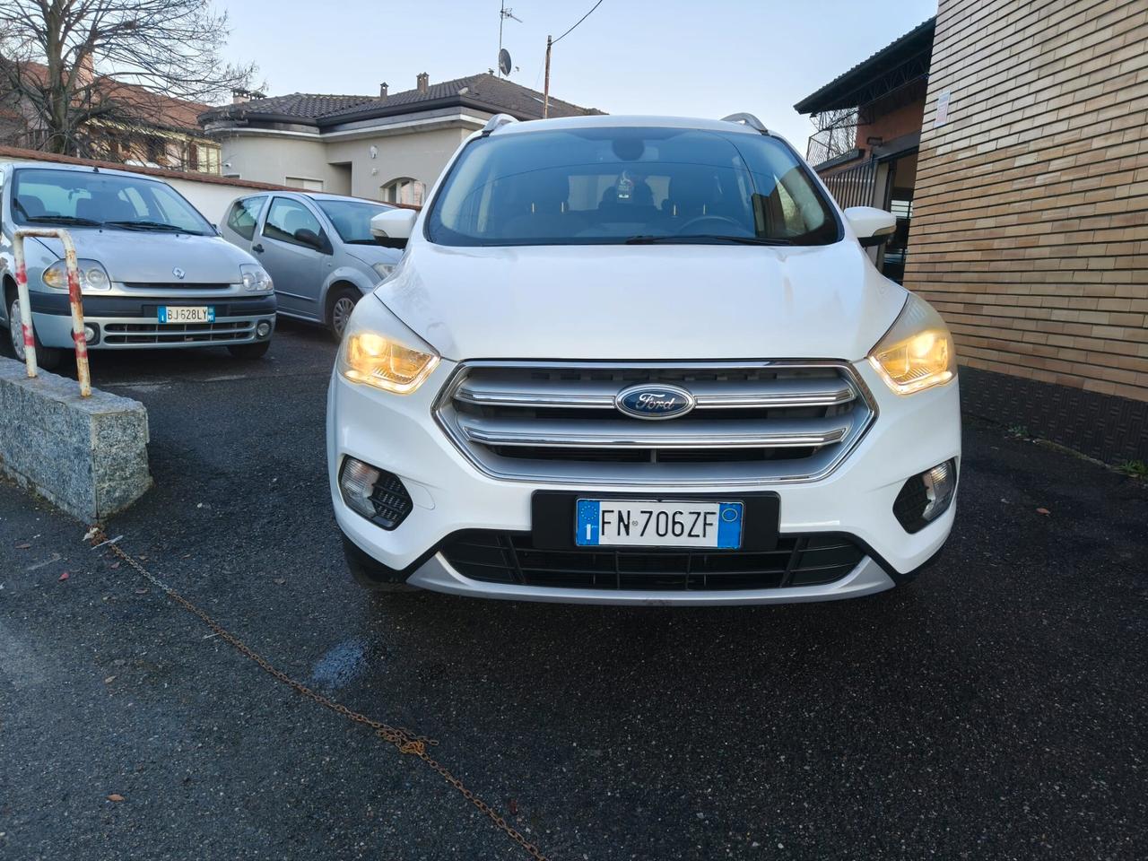 Ford Kuga 1.5 EcoBoost 120 CV S&S 2WD Titanium