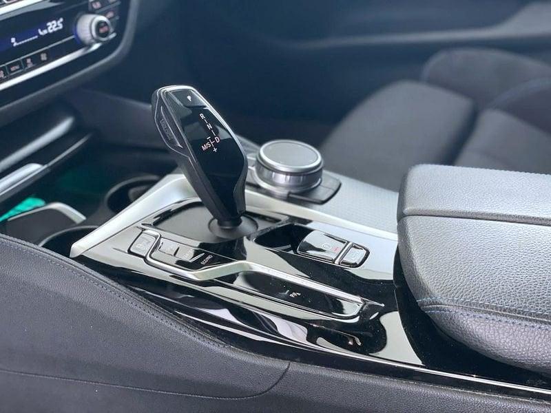 BMW Serie 5 520d xDrive M Sport Auto MH48V Touring ** IVA ESPOSTA **