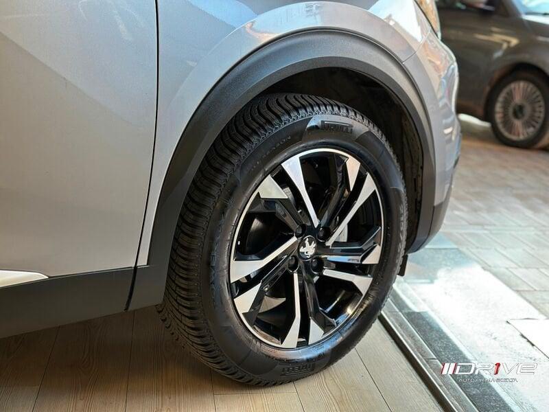 Peugeot 2008 2008 PureTech 130 S&S EAT8 Allure