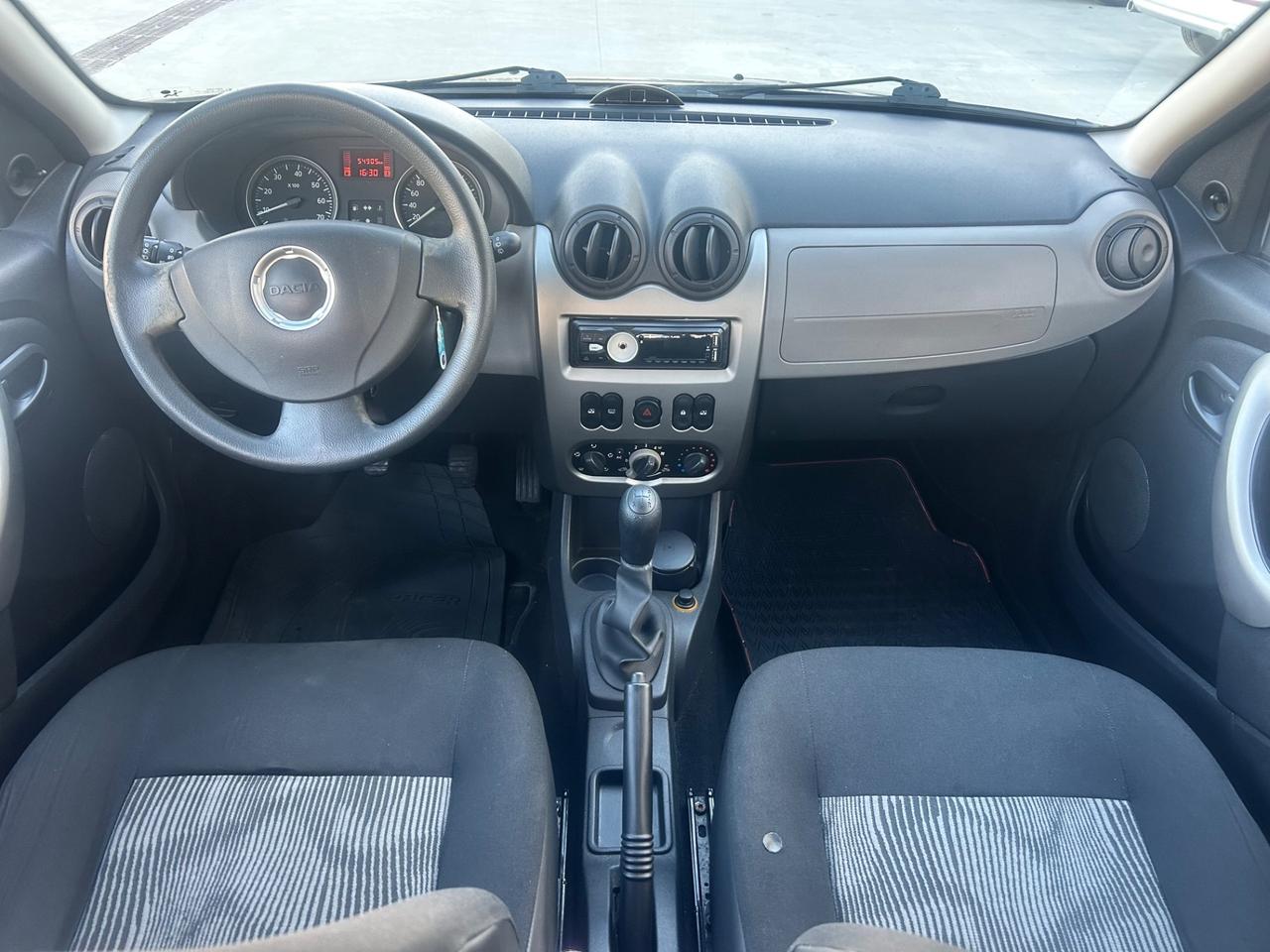 Dacia Sandero 1.2 16V Blackline