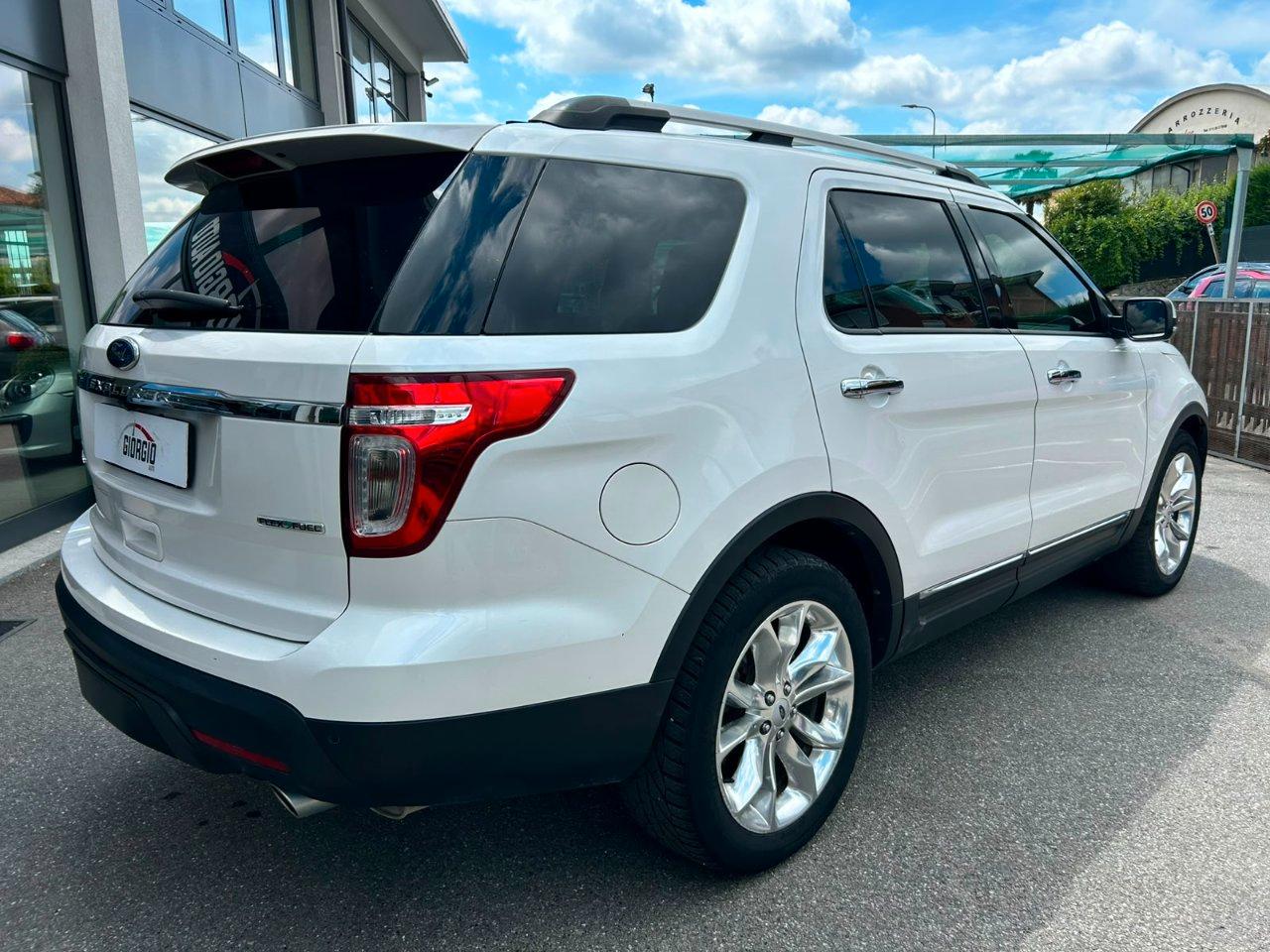 Ford Explorer 3.5 V6 XLT 6 posti