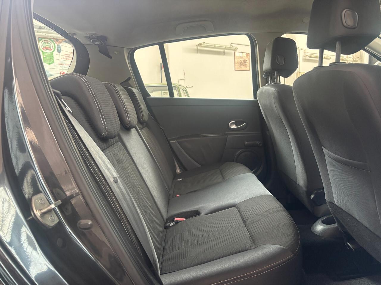 Renault Clio 1.2 16V 5 porte Dynamique