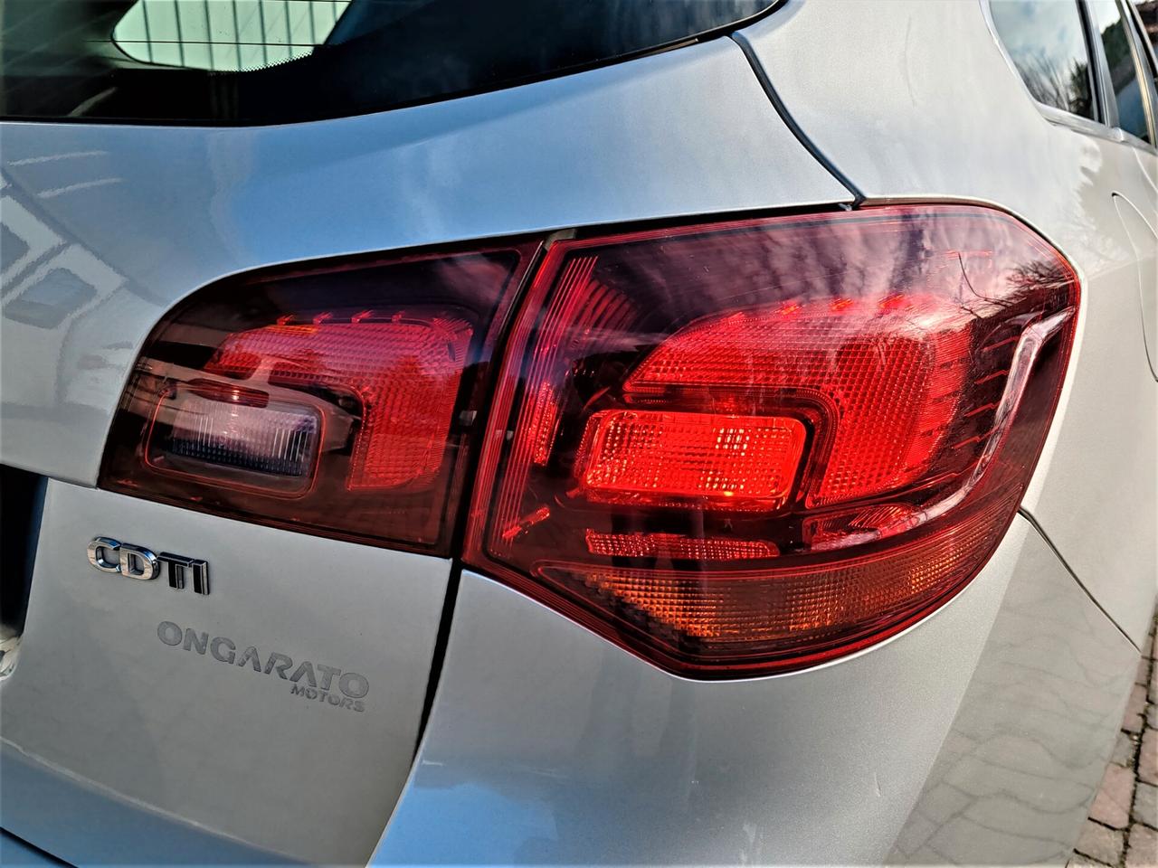 Opel Astra 1.6 CDTI 136CV S&S Sports Tourer Cosmo 2015