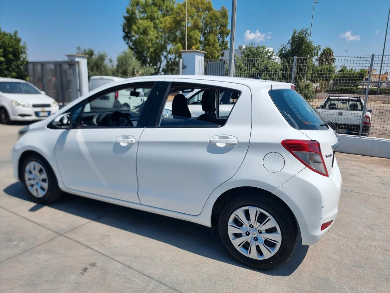 Toyota Yaris 1.4 D-4D 5 porte Lounge