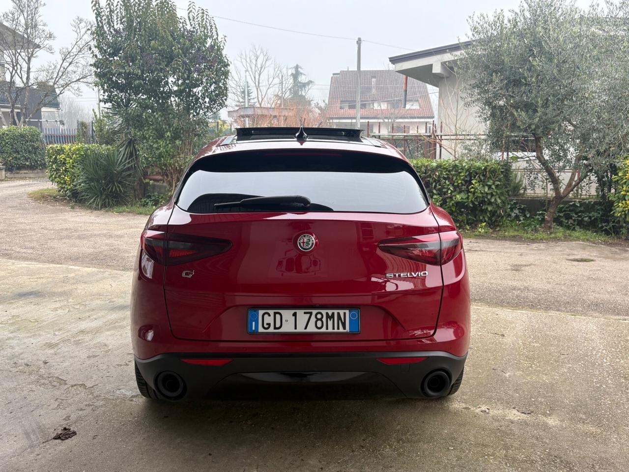 Alfa Romeo Stelvio 2.2 Turbodiesel 190 CV AT8 Q4