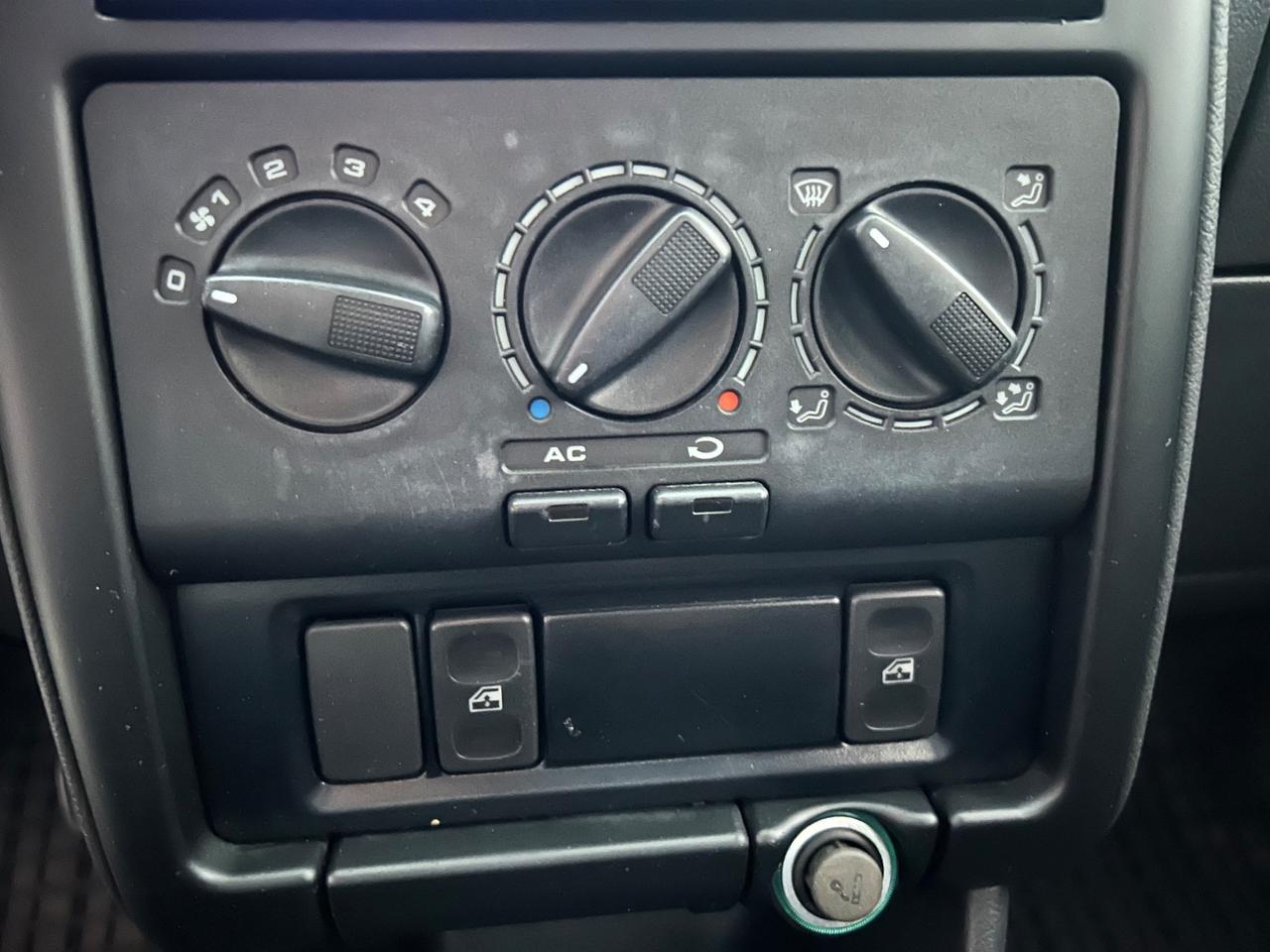 Volkswagen Polo 1.4 Benz Climatizzatore