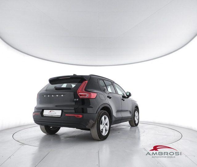 VOLVO XC40 D3