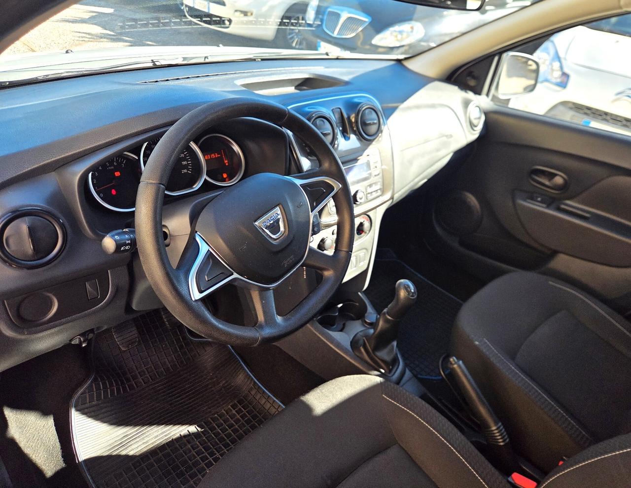 Dacia Sandero 1.0 SOLO 83000 KM BEN TENUTA GARANZIA