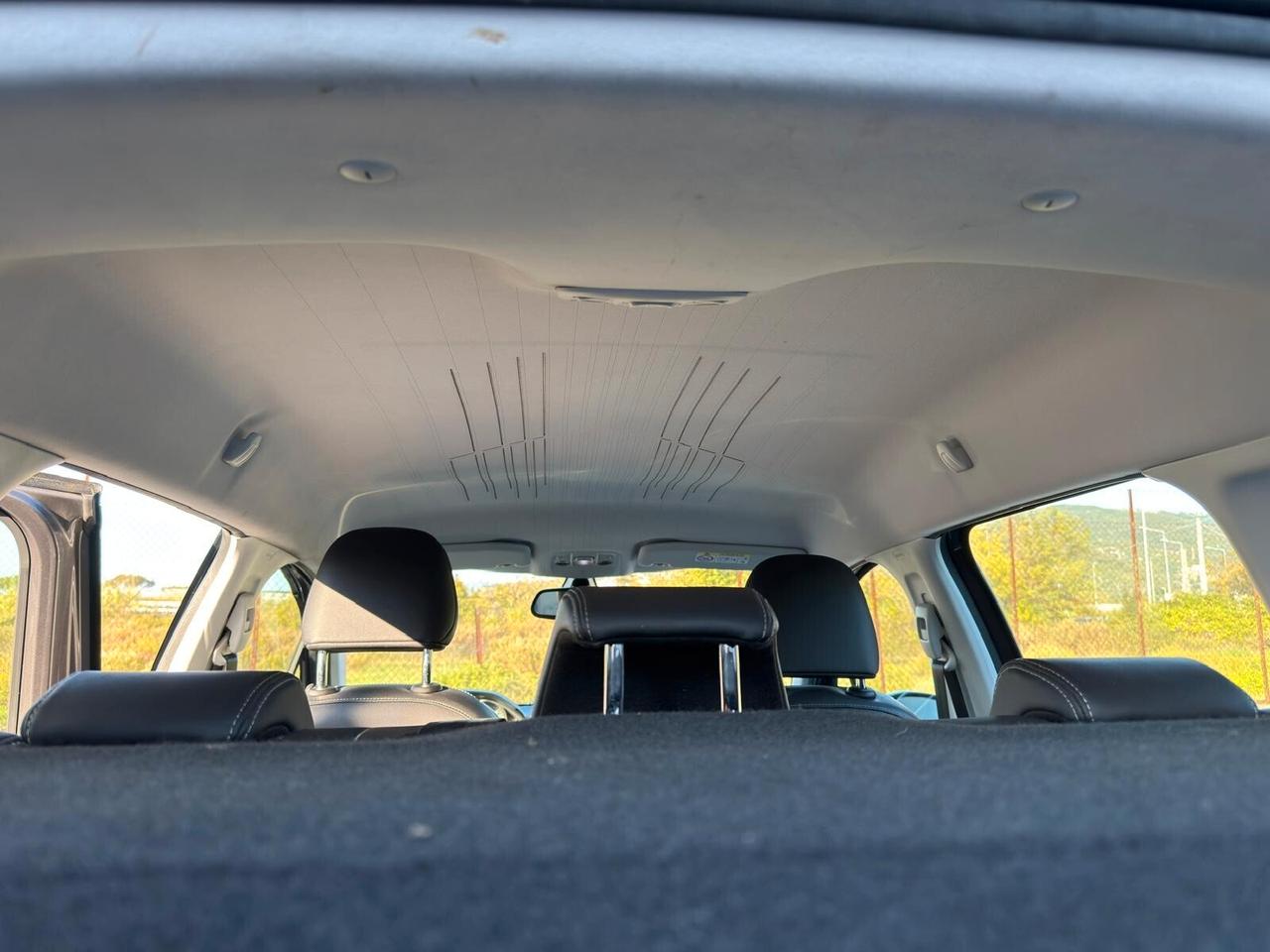 Peugeot 2008 1.6 e-HDi 92 CV Automatica Allure