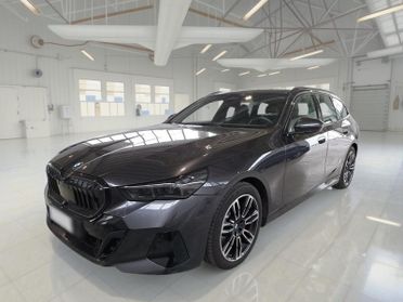 BMW 520 48V sDrive MSport Pro Touring