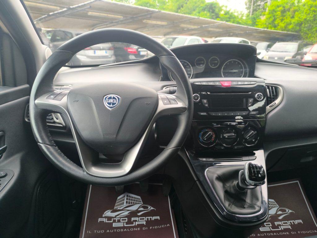 Lancia Ypsilon 0.9 TwinAir 85 CV 5 porte S&S Gold TAGLIANDATA!