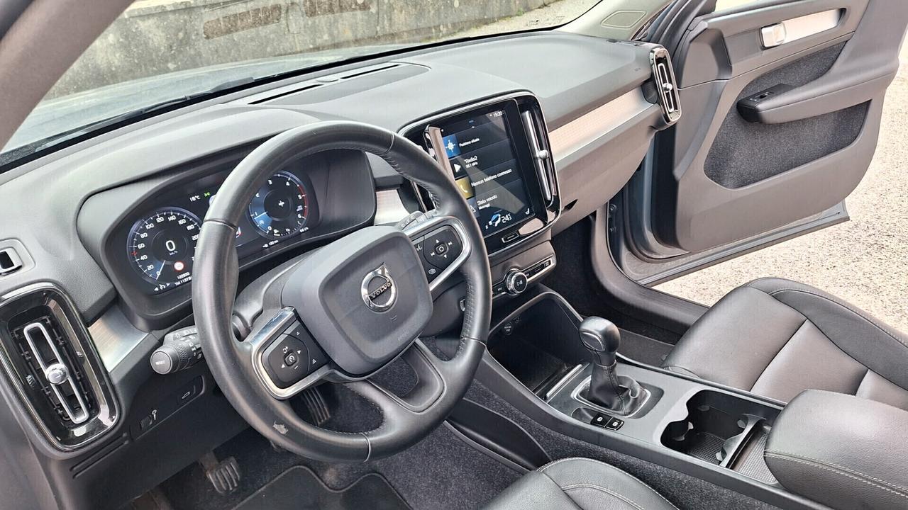 Volvo XC40 D3 Momentum