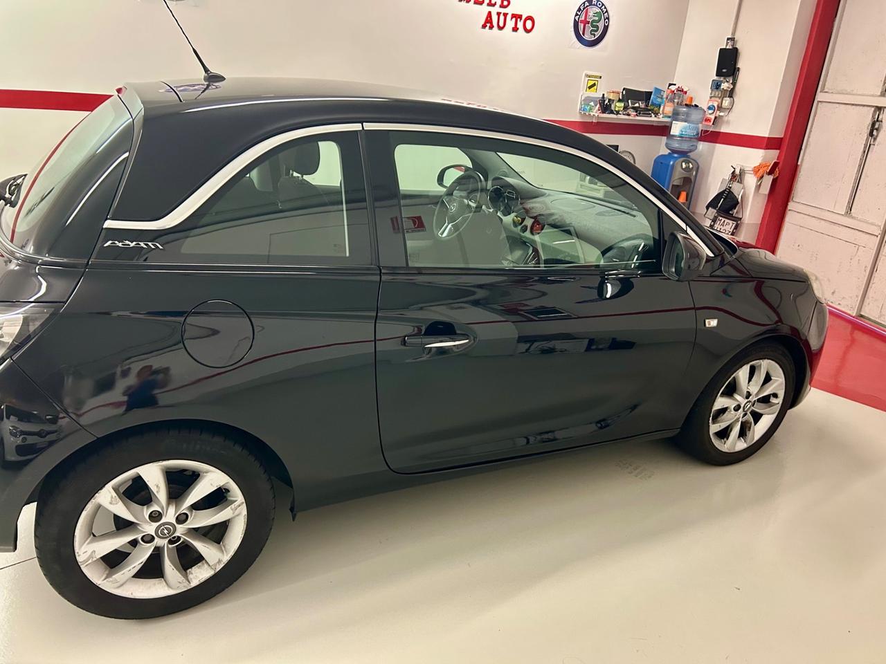 Opel Adam 1.2 70 CV White/Black Link
