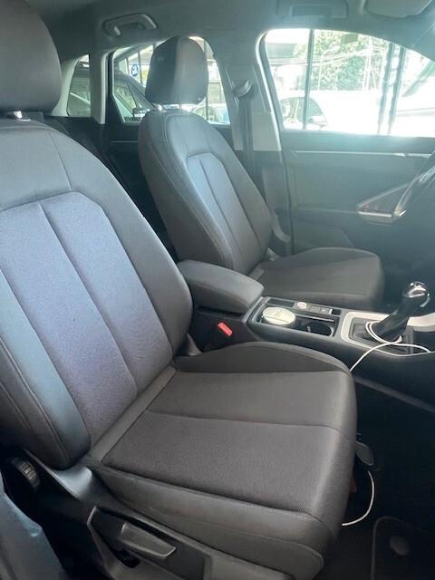 Audi Q3 40 TDI quattro S tronic Business Advanced