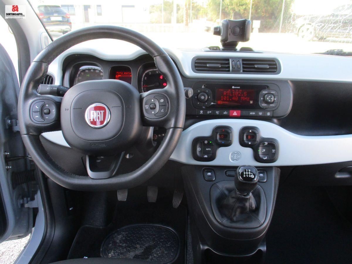 FIAT Panda 1.0 S&S Hybrid cross Launch Ed.KM45000