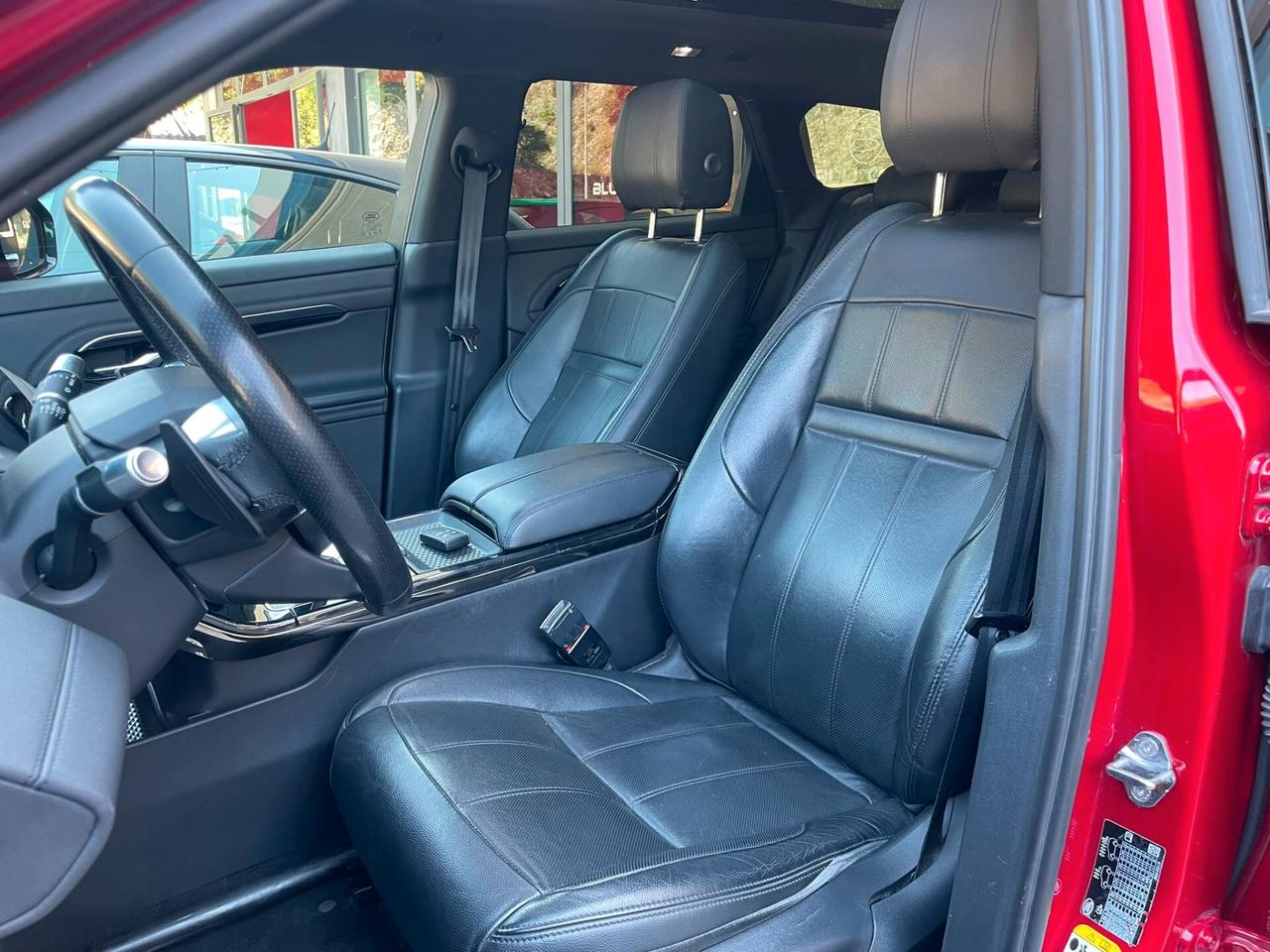 RANGE ROVER EVOQUE 2.0MHEV R-DYNAMIC HSE 300cv