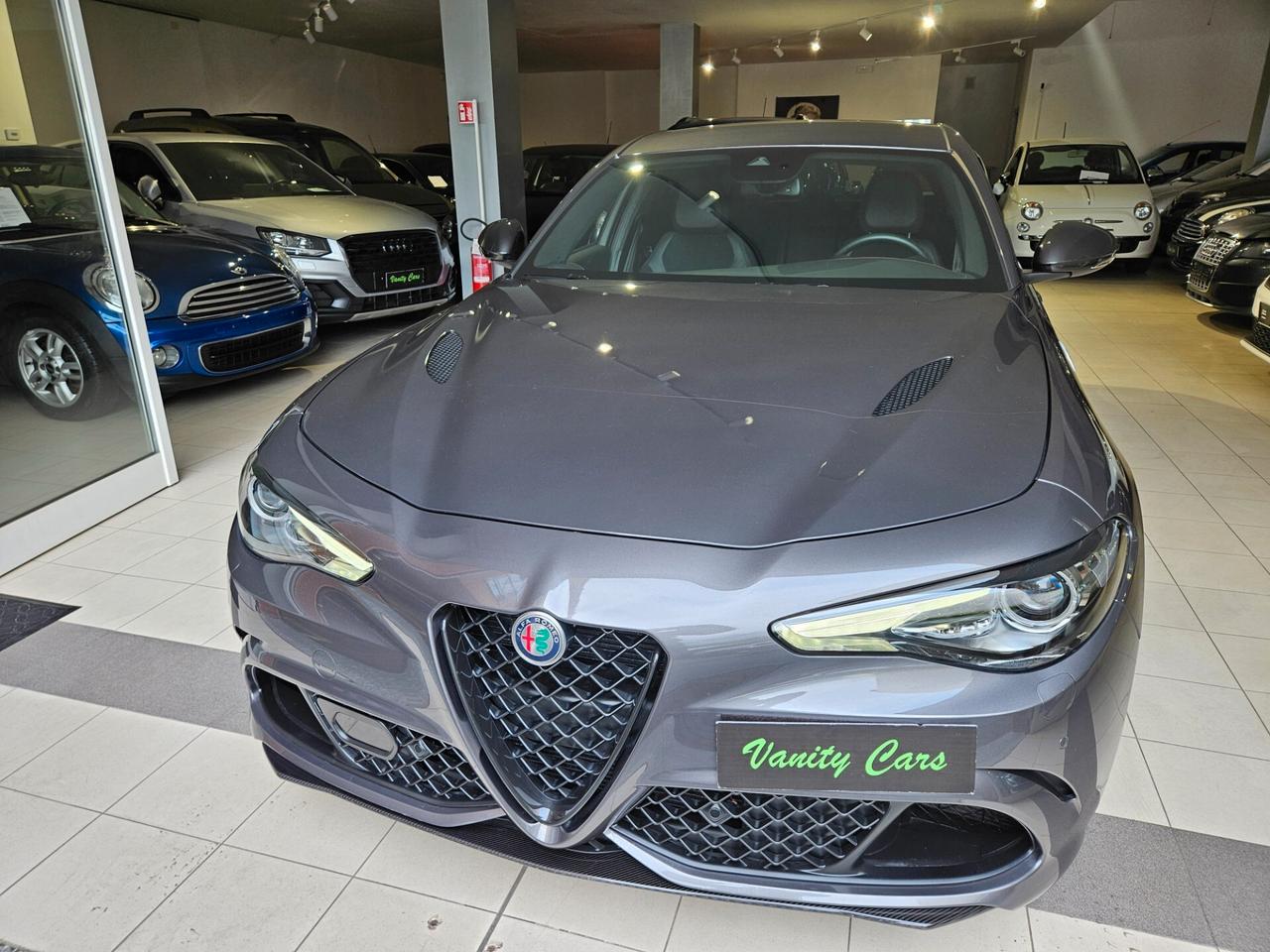 Alfa Romeo Giulia 2.9 V6 Bi-Turbo AT8 Quadrifoglio
