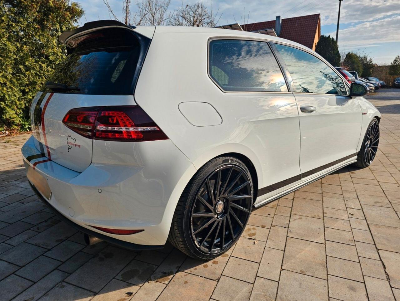 Volkswagen Golf GTI dsg