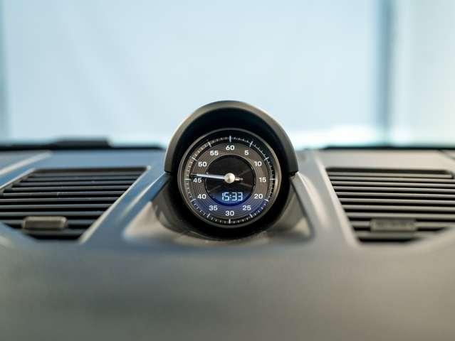 Porsche 992 Coupe 3.0 Carrera GTS auto+Tetto+Chrono+Bose+Lift
