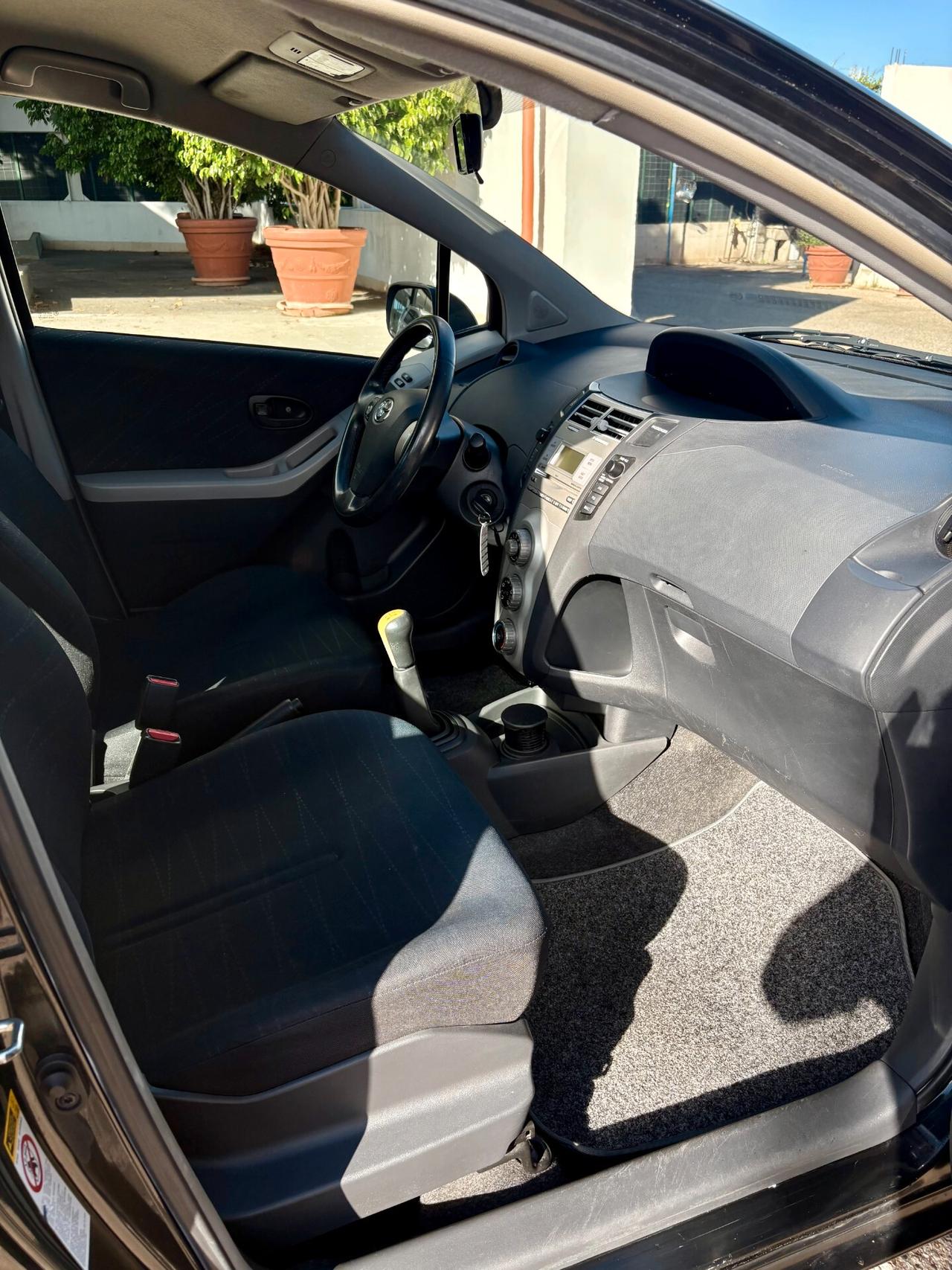 Toyota Yaris 1.4 D-4D 5 porte