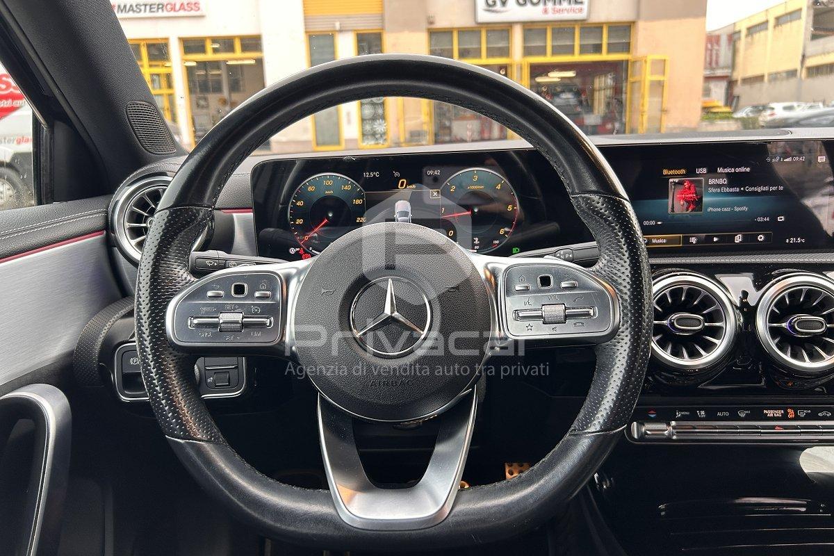 MERCEDES A 180 d Automatic Premium