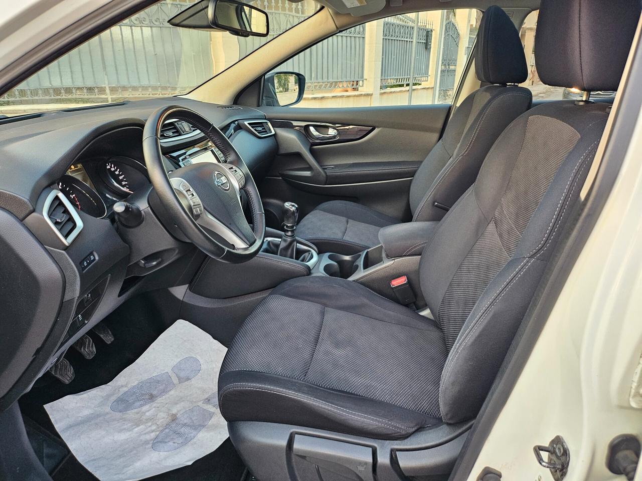 Nissan Qashqai 1.6 dCi N-Connecta