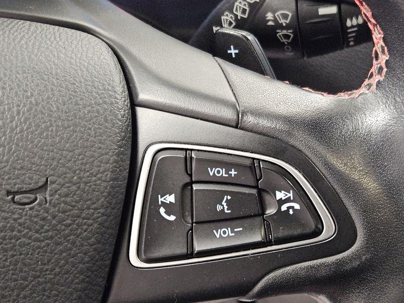 Ford Kuga 1.5 TDCi 120CV Powershift S&S 2WD ST-Line
