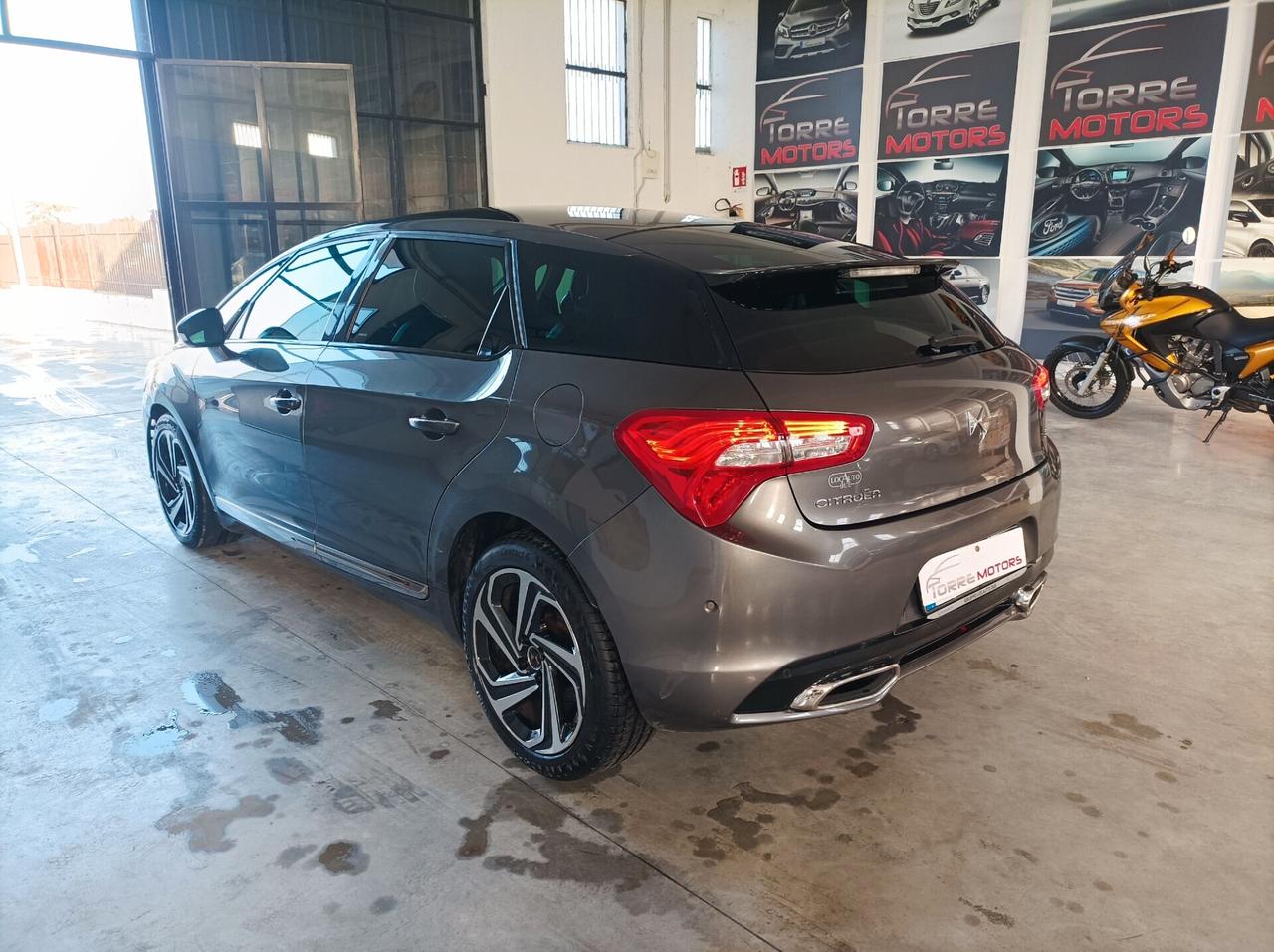 Ds DS5 5 BlueHDi 180 S&S EAT6 Sport Chic 03/2017