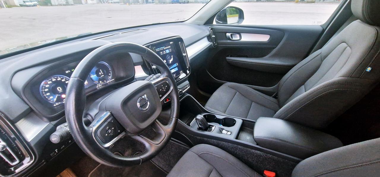 Volvo XC40 B4 AWD Geartronic Inscription