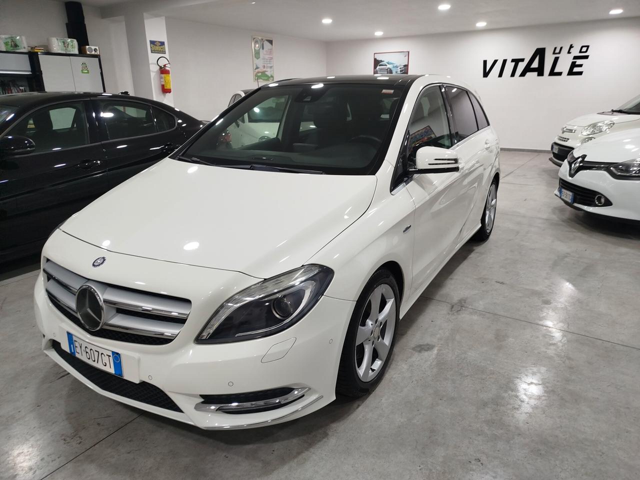 Mercedes-benz B 200 CDI Premium