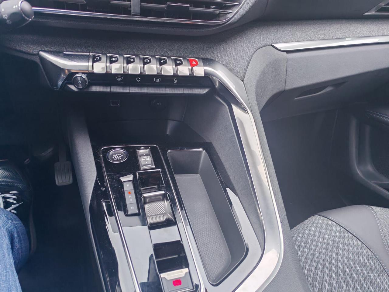 Peugeot 3008 BlueHDi 130 S&S Allure
