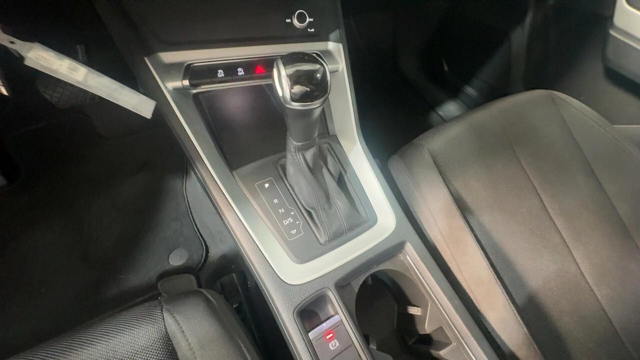 AUDI Q3 MY2019 2.0 TDI 150CV STRONIC SPORT EDITION
