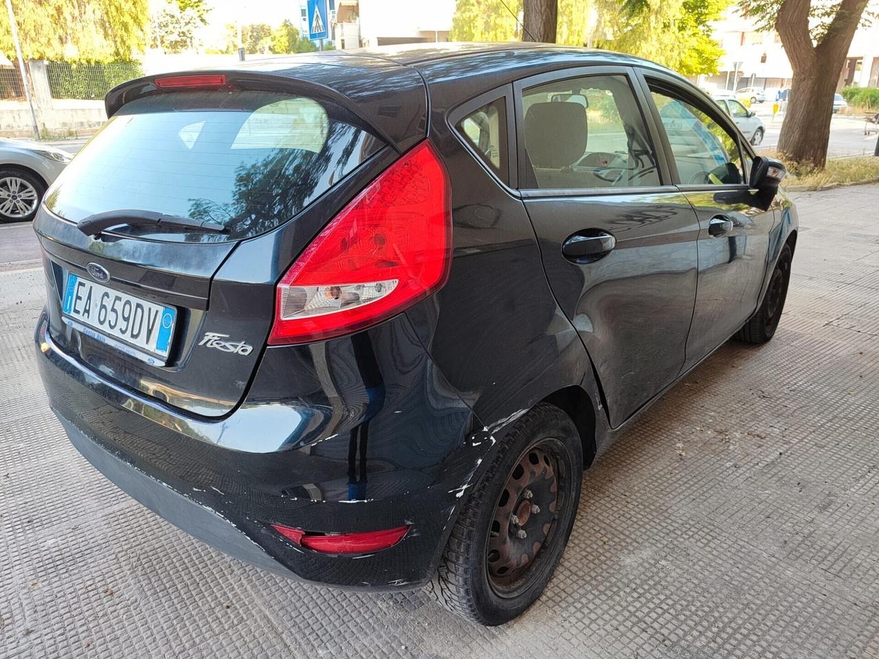Ford Fiesta Fiesta 1.4 Bz.- GPL 5P.