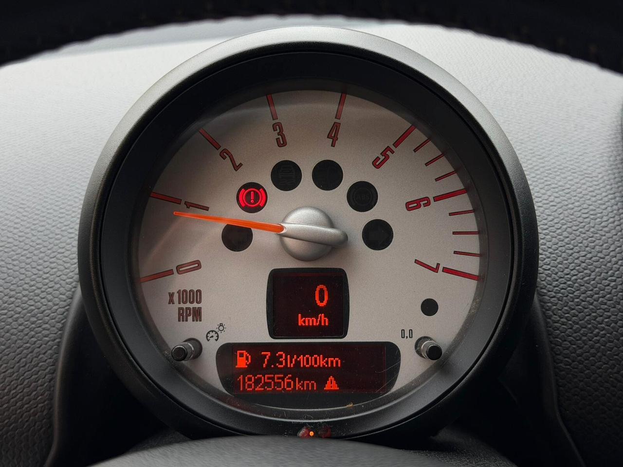 Mini Cooper D Countryman 1.6 One 90cv