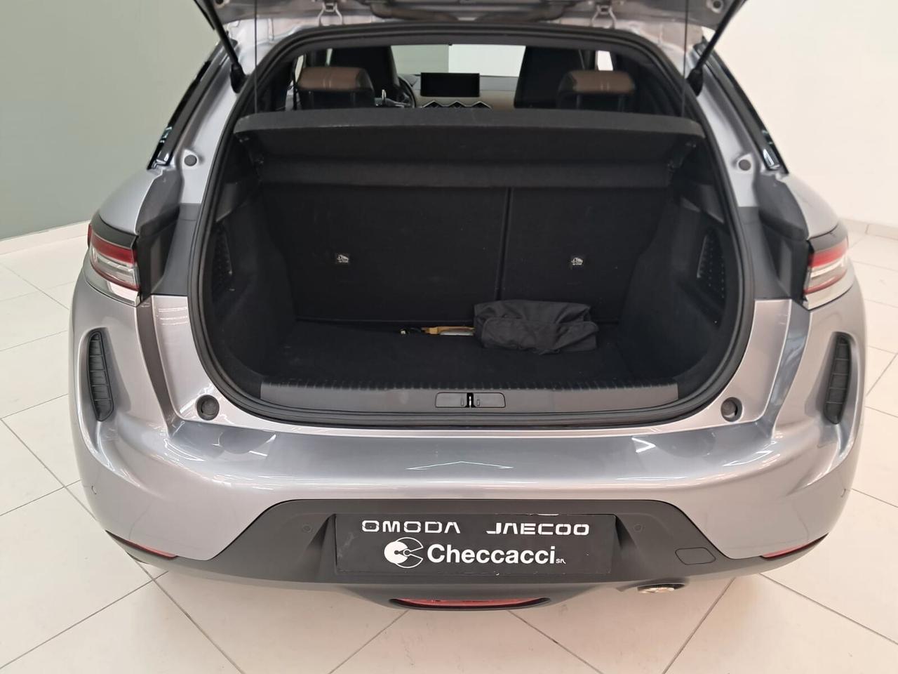DS Automobiles DS 3 Crossback, 03/2021 1.5 bluehdi So Chic 100cv ADATTA A NEOPATENTATI