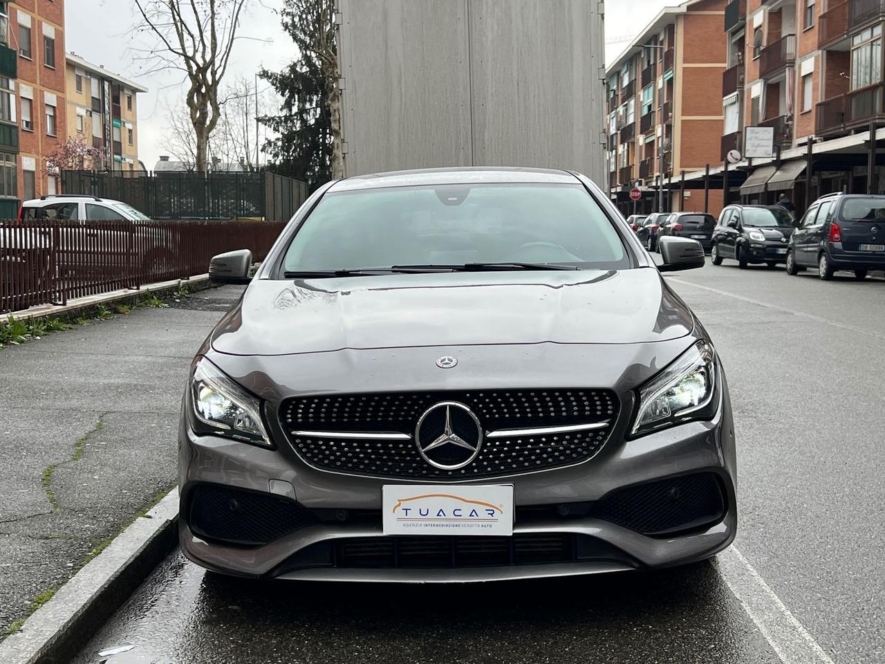 Mercedes-Benz CLA 200 D Premium