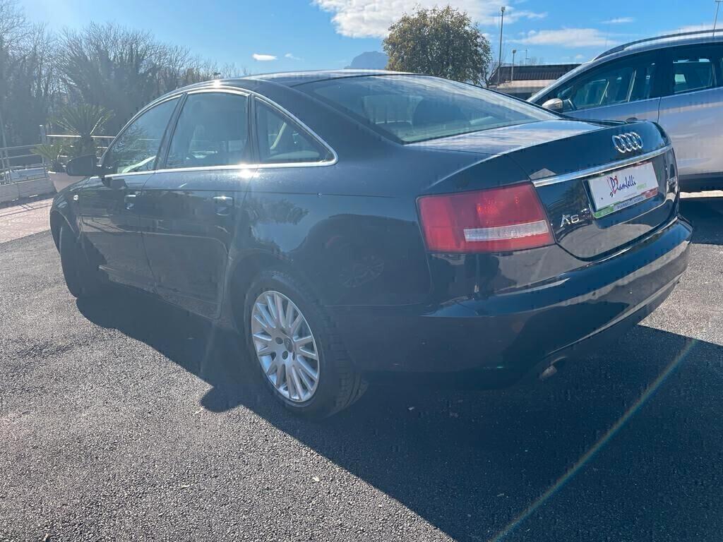 Audi A6 3.0 V6 TDI qu. tip. 4X4 PERMANENTE