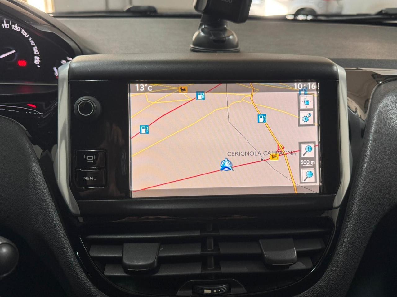 Peugeot 208 1.4 HDi 68 CV 5 porte Allure