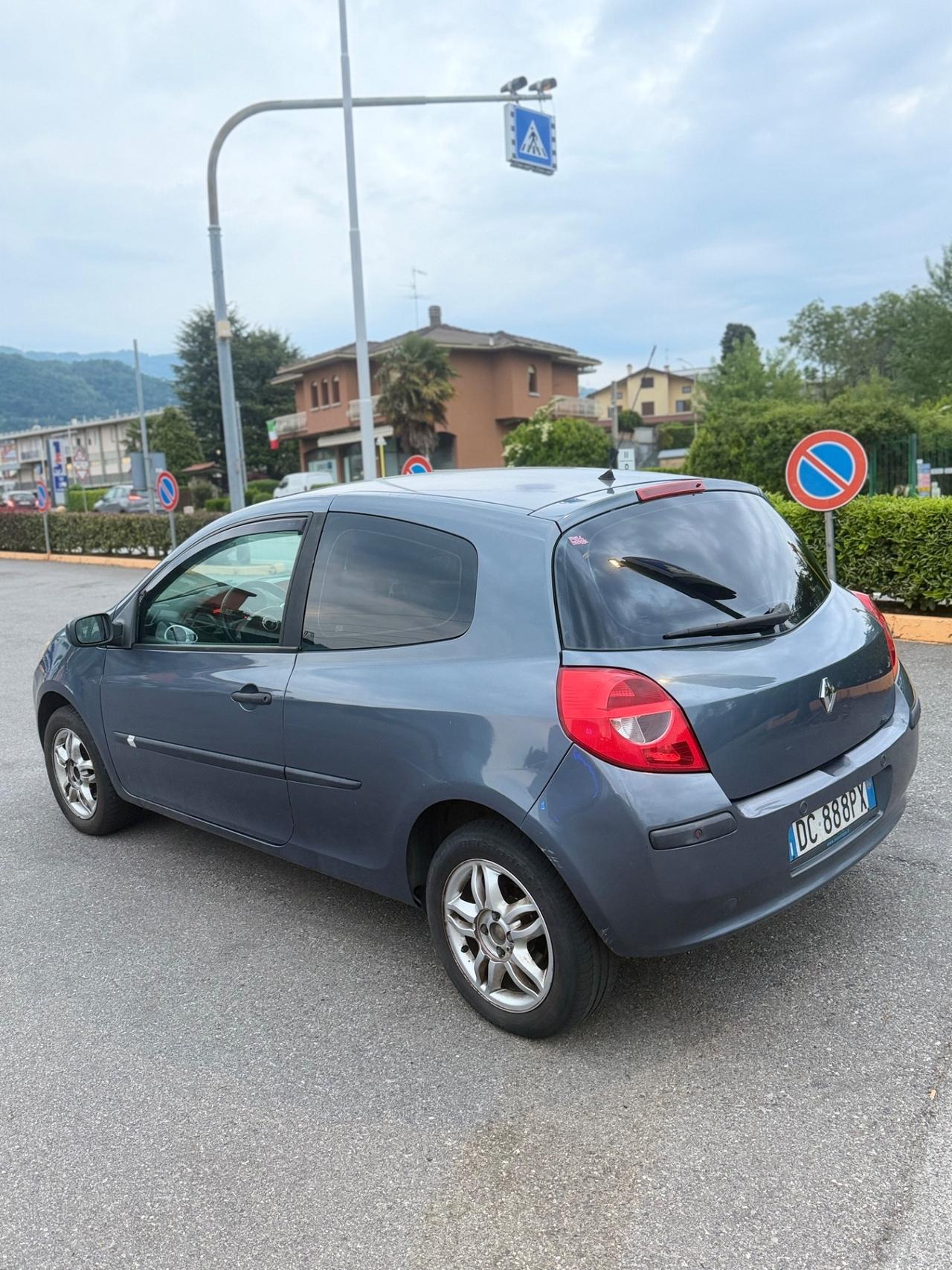 Renault Clio 1.2 16V 3 porte Pack