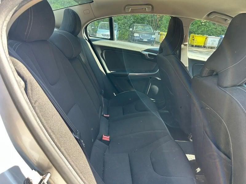 Volvo S60 D4 Geartronic Summum